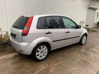 gebraucht Ford Fiesta Ghia guter Zust Klima + SD Tüv + Insp neu