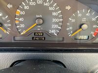 Gebraucht Mercedes C220 150 PS (110 kW) 1995 Schwarz Limousine