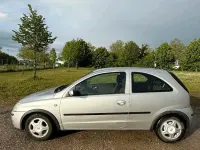 Gebraucht Opel Corsa 56 PS (41 kW) 2004 Silber Kleinwagen