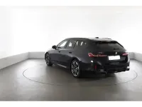 Gebraucht BMW 540 M Sport 286 PS (210 kW) 2025 Schwarz Kombi