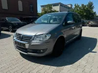 Gebraucht VW Touran Trendline 105 PS (77 kW) 2010 Grau Van / Kleinbus