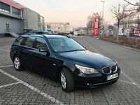 Gebraucht BMW 530 235 PS (172 kW) 2008 Schwarz Kombi