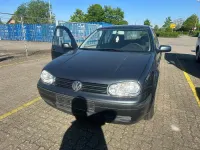 Gebraucht VW Golf IV 105 PS (77 kW) 2000 Schwarz Kleinwagen