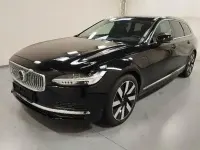 Używany Volvo V90 Core 253 KM (186 kW) 2025 Czarny Kombi