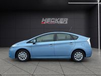 Gebraucht Toyota Prius 99 PS (72 kW) 2016 True blue m.m Limousine