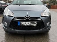 Gebraucht Citroën DS3 Chic 95 PS (69 kW) 2011 Grau Kleinwagen