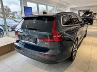 Gebraucht Volvo V60 145 PS (106 kW) 2024 Kombi