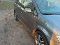 Gebraucht VW Touran 140 PS (102 kW) 2007 Grau Van / Kleinbus