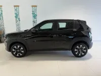 Neu Fiat Grande Panda Icon 110 PS (80 kW) 2025 533 cinema schwarz Kleinwagen