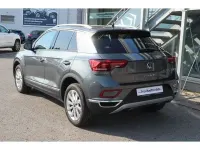 Gebraucht VW T-Roc Style 110 PS (80 kW) 2022 Grau SUV