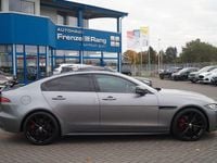 Gebraucht Jaguar XE R-Dynamic 204 PS (150 kW) 2023 Grau Limousine