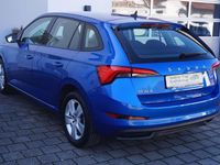 Gebraucht Skoda Scala Active 116 PS (85 kW) 2019 Raceblau metallic Kleinwagen