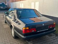 Gebraucht BMW 730 188 PS (138 kW) 1990 Schwarz Limousine