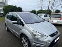 Gebraucht Ford S-MAX Titanium 145 PS (106 kW) 2010 Silber Van / Kleinbus