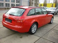 Gebraucht Audi A4 Ambiente 150 PS (110 kW) 2014 Rot Kombi