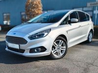 Gebraucht Ford S-MAX Titanium 179 PS (131 kW) 2016 Silber Van / Kleinbus