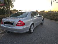 Gebraucht Mercedes E200 Avantgarde 163 PS (119 kW) 2003 Silber Limousine