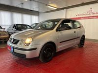 Gebraucht VW Polo Basis 64 PS (47 kW) 2002 Silber Kleinwagen