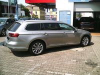 Gebraucht VW Passat 120 PS (88 kW) 2015 Silber Kombi