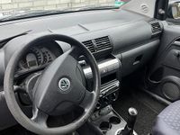 Gebraucht VW Fox 94 PS (69 kW) 2007 Schwarz Kleinwagen