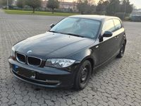 Gebraucht BMW 116 116 PS (85 kW) 2010 Schwarz Kleinwagen