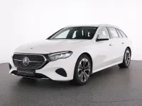 Gebraucht Mercedes E220 Avantgarde 197 PS (144 kW) 2025 Weiß Limousine
