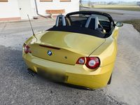 Gebraucht BMW Z4 192 PS (141 kW) 2005 Gelb Cabrio