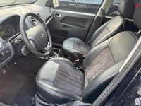 Gebraucht Ford Fusion 80 PS (58 kW) 2010 Schwarz Kleinwagen