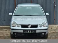 Gebraucht VW Polo Basis 64 PS (47 kW) 2004 Reflexsilber metallic Kleinwagen