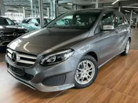 Gebraucht Mercedes B200 136 PS (100 kW) 2015 Mountaingrau  met. Kleinwagen