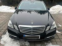 Gebraucht Mercedes E220 Avantgarde 170 PS (125 kW) 2012 Schwarz Limousine