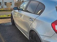 Gebraucht BMW 118 122 PS (89 kW) 2007 Silber Kleinwagen