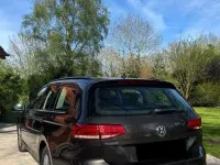 Gebraucht VW Passat 150 PS (110 kW) 2018 Braun Kombi