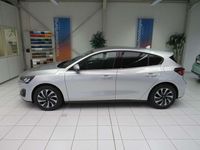 Gebraucht Ford Focus Titanium 125 PS (91 kW) 2023 Polarsilber metallic Limousine