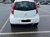 Gebraucht Opel Agila 65 PS (47 kW) 2010 Weiß Kleinwagen