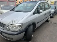 Gebraucht Opel Zafira 115 PS (84 kW) 2002 Silber Van / Kleinbus