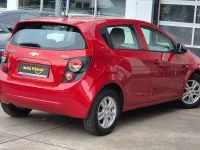 Używany Chevrolet Aveo LT 101 KM (74 kW) 2012 Czerwony Sedan/Limuzyna