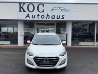 Gebraucht Hyundai i30 YES! 101 PS (74 kW) 2015 Weiß Kleinwagen