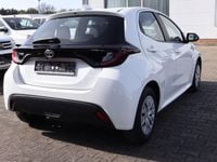 Gebraucht Toyota Yaris Comfort 72 PS (52 kW) 2022 Weiß Limousine