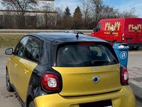 Gebraucht Smart ForFour 90 PS (66 kW) 2016 Gold Kleinwagen