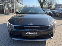 Neu Kia K4 Comfort 150 PS (110 kW) 2026 Grau Limousine