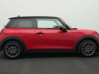 Gebraucht Mini Cooper Classic 156 PS (114 kW) 2024 Rot Kleinwagen