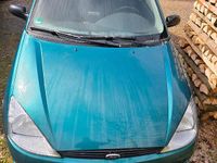 Gebraucht Ford Focus 75 PS (55 kW) 1999 Grün Kleinwagen