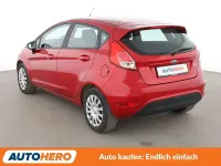 Gebraucht Ford Fiesta Trend 80 PS (58 kW) 2017 Weiß Kleinwagen