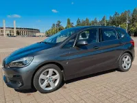 Gebraucht BMW 225 Advantage 224 PS (164 kW) 2019 Grau Van / Kleinbus