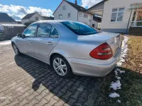 Second-hand Mercedes E220 150 CP (110 kW) 2002 Argintiu Berlinǎ