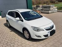 Gebraucht Opel Astra 165 PS (121 kW) 2012 Weiß Kombi