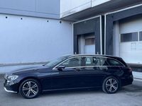Usata Mercedes E220 Avantgarde 200 CV (147 kW) 2022 Nero Station wagon
