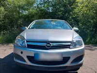 Gebraucht Opel Astra GTC Cosmo 140 PS (102 kW) 2006 Silber Coupé