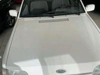 Gebraucht Ford Escort Cabriolet 73 PS (53 kW) 1990 Weiß Cabrio